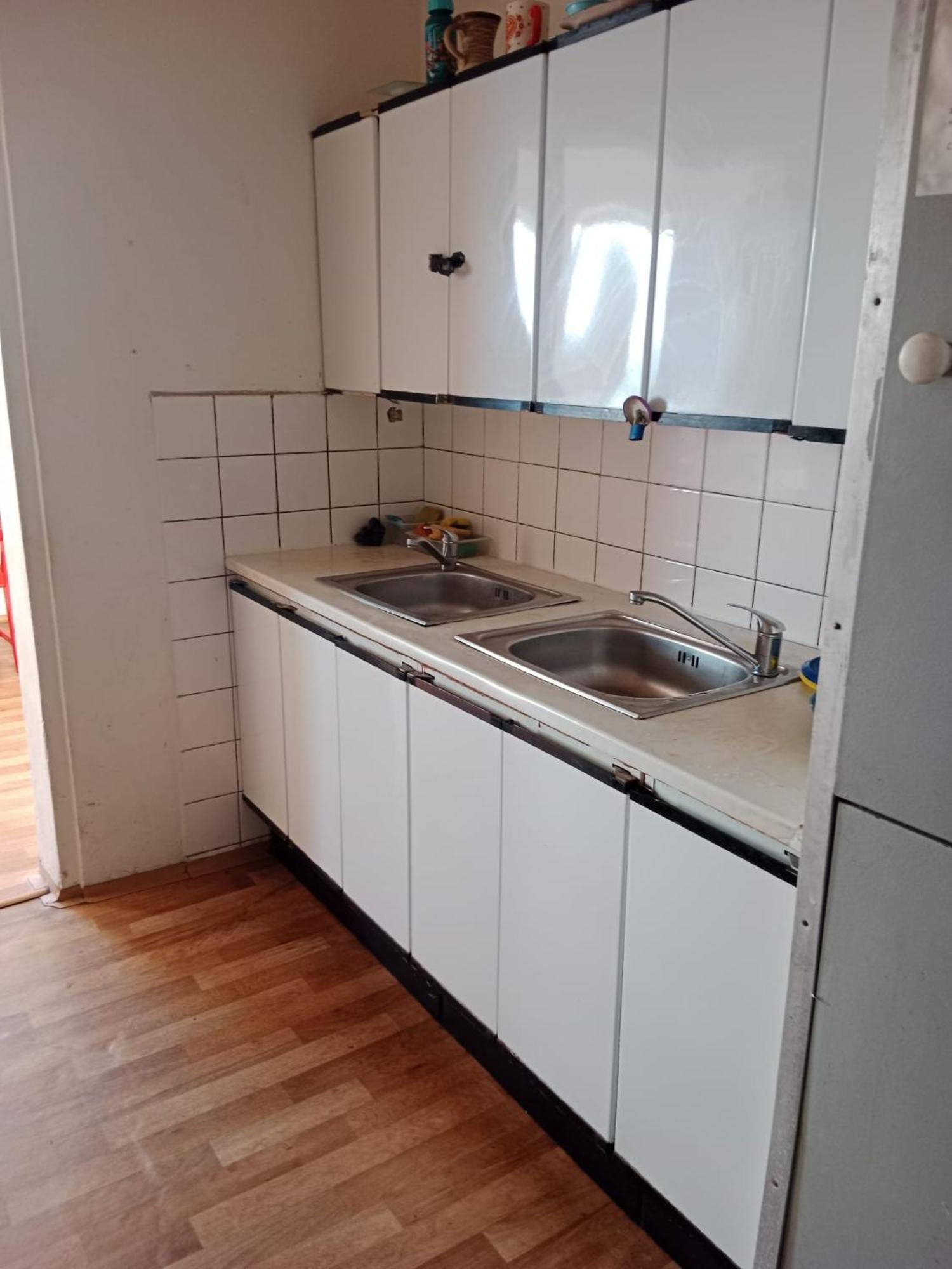 Tvm Tower Modrany Vandrehjem Prag Eksteriør billede